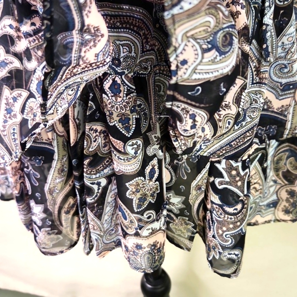 Black/ Pink and Cream Paisley Strapless Top NWT Elan Size Medium - Picture 2 of 9